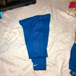 Nike Pro Combat Therma-Fit women’s (m) Leggings